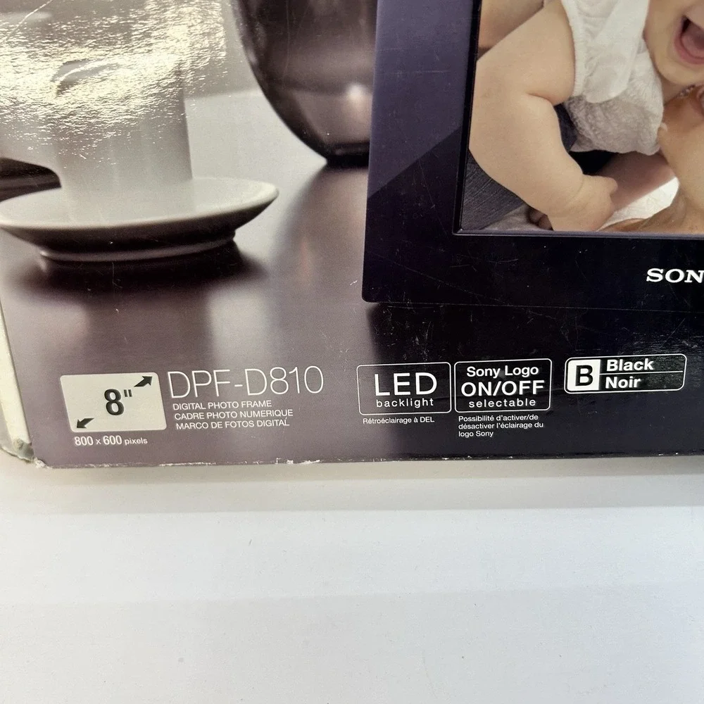 Sony S-Frame DPF-D810 8 Inch Digital Photo Frame LED Backlight Black Remote